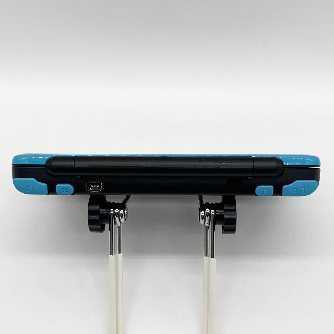 【完品・液晶美品】Newニンテンドー2DS LL ブラック×ターコイズ 本体 【完品・液晶美品】Newニンテンドー2DS LL ブラック×ターコイズ 本体