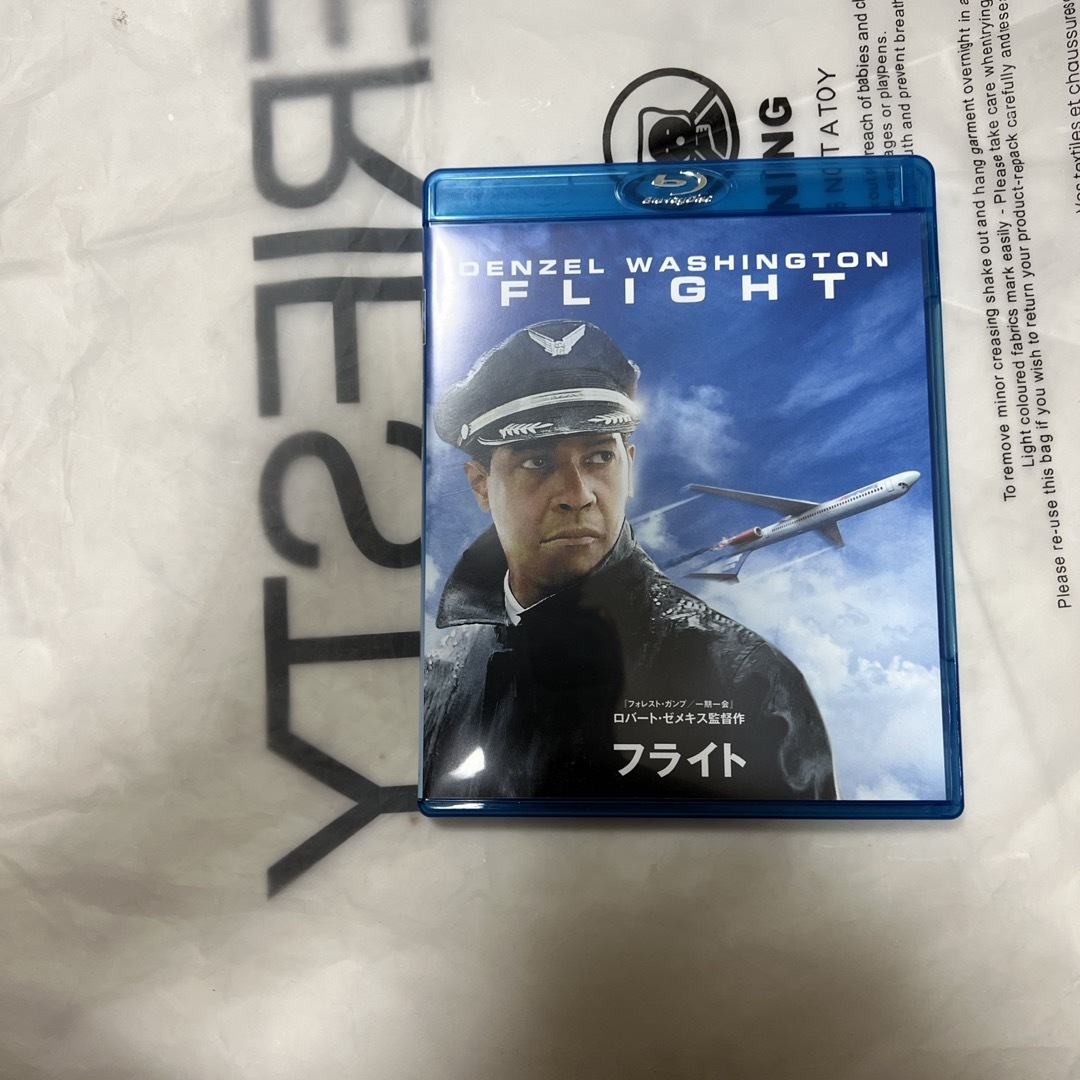 フライト Blu-ray エンタメ/ホビーのDVD/ブルーレイ(外国映画)の商品写真