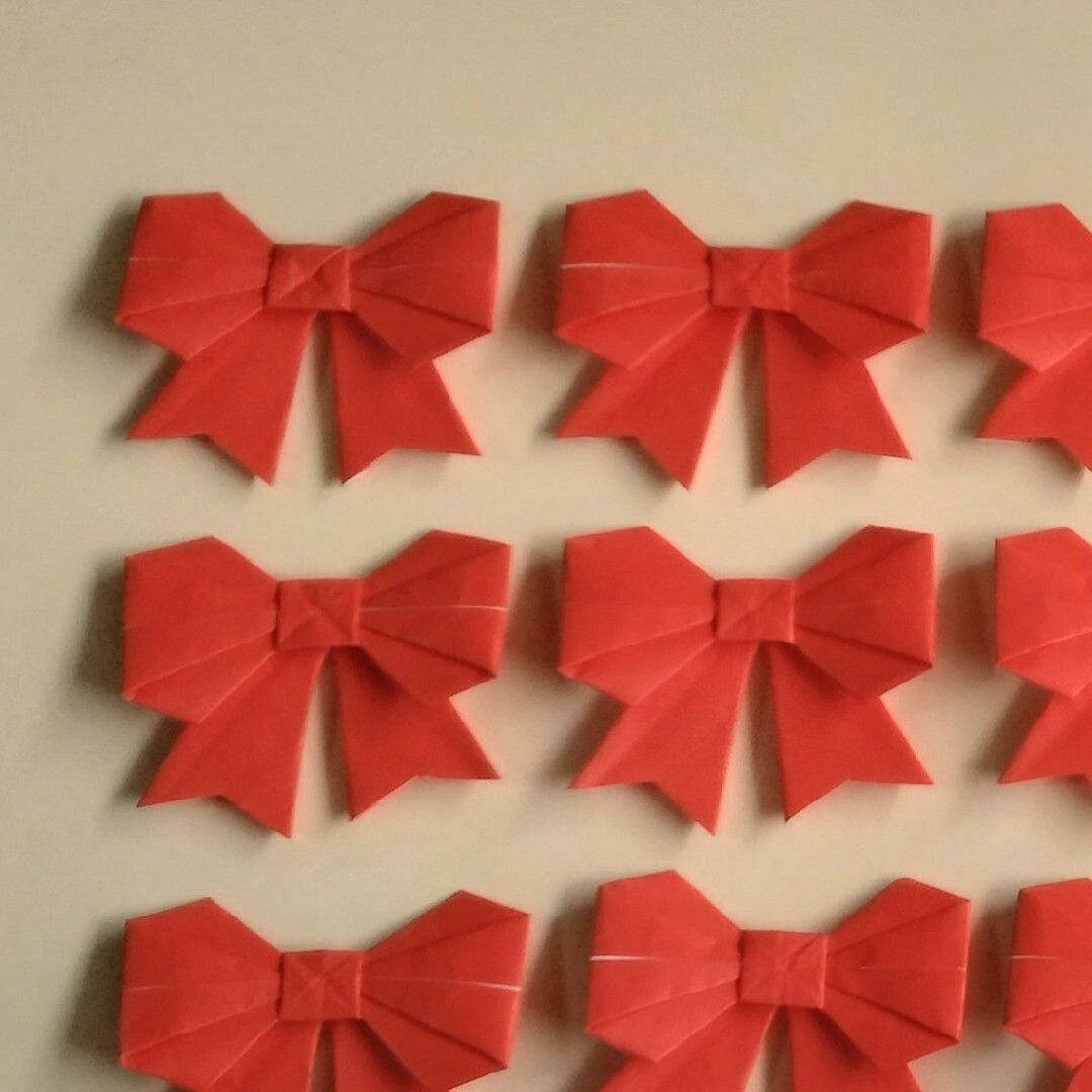 折り紙　リボン　無地　赤のみ　１５個 ハンドメイドのハンドメイド その他(その他)の商品写真