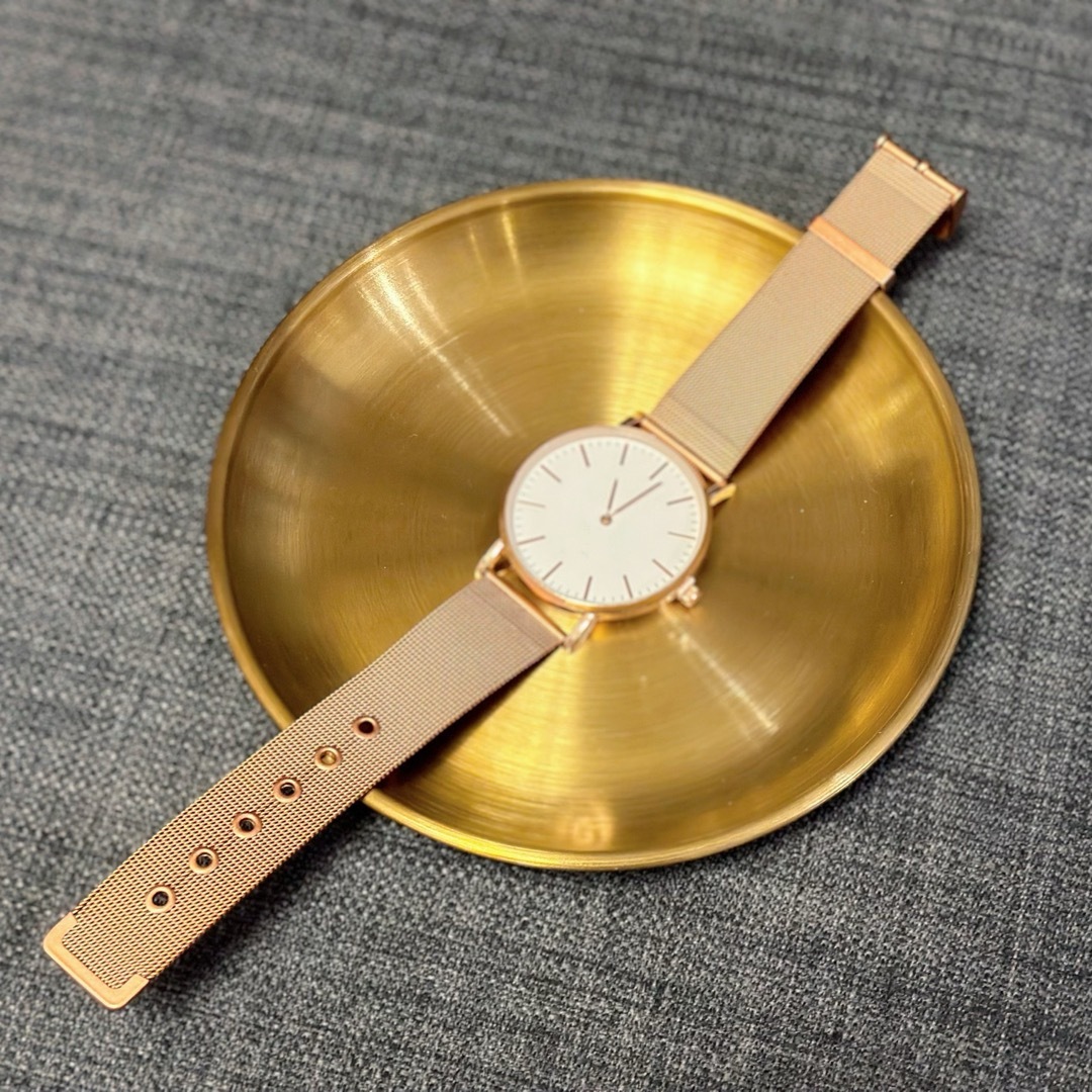 【ローズゴールド×ホワイト】ステンレス 腕時計 女性 韓国 レディースのファッション小物(腕時計)の商品写真