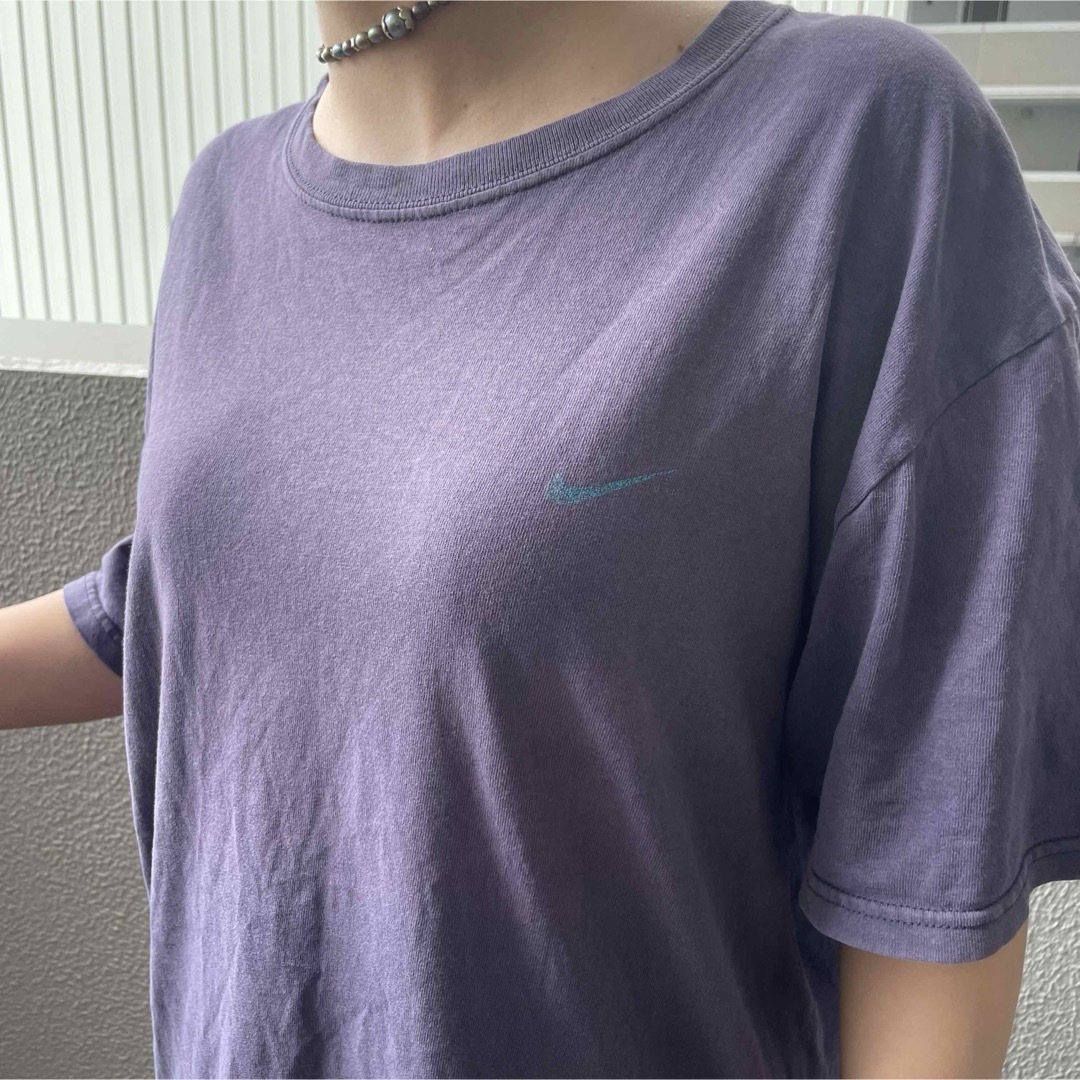 NIKE(ナイキ)の90s nike ナイキ tシャツ ナス紺 ネイビー L フェード デカロゴ古着 メンズのトップス(Tシャツ/カットソー(半袖/袖なし))の商品写真