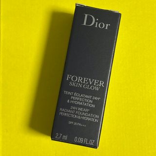 Christian Dior - ディオールスキン  フォーエヴァー フルイド グロウ 1N