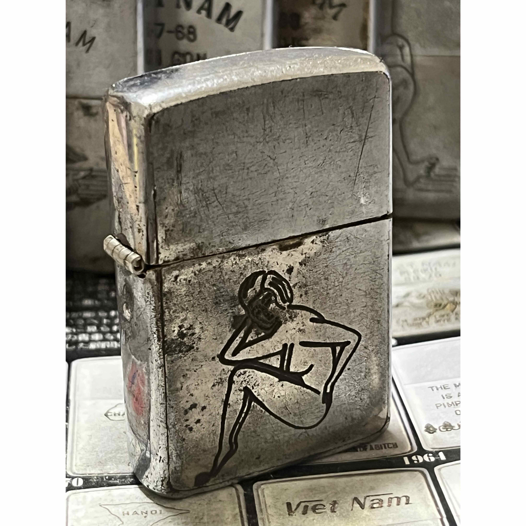 ZIPPO(ジッポー)の【ベトナムZIPPO】本物 1967年製ベトナムジッポー「ヌードモデル」 メンズのファッション小物(タバコグッズ)の商品写真