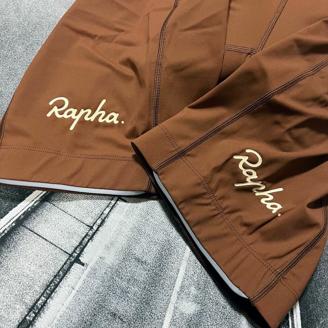 新品 Rapha メンズ クラシック ビブショーツ ブラウン スポーツ/アウトドアの自転車(ウエア)の商品写真