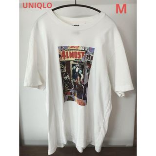 ユニクロ(UNIQLO)のUNIQLO ユニクロ Tシャツ UT アーバンウォールズ M 白(Tシャツ/カットソー(七分/長袖))