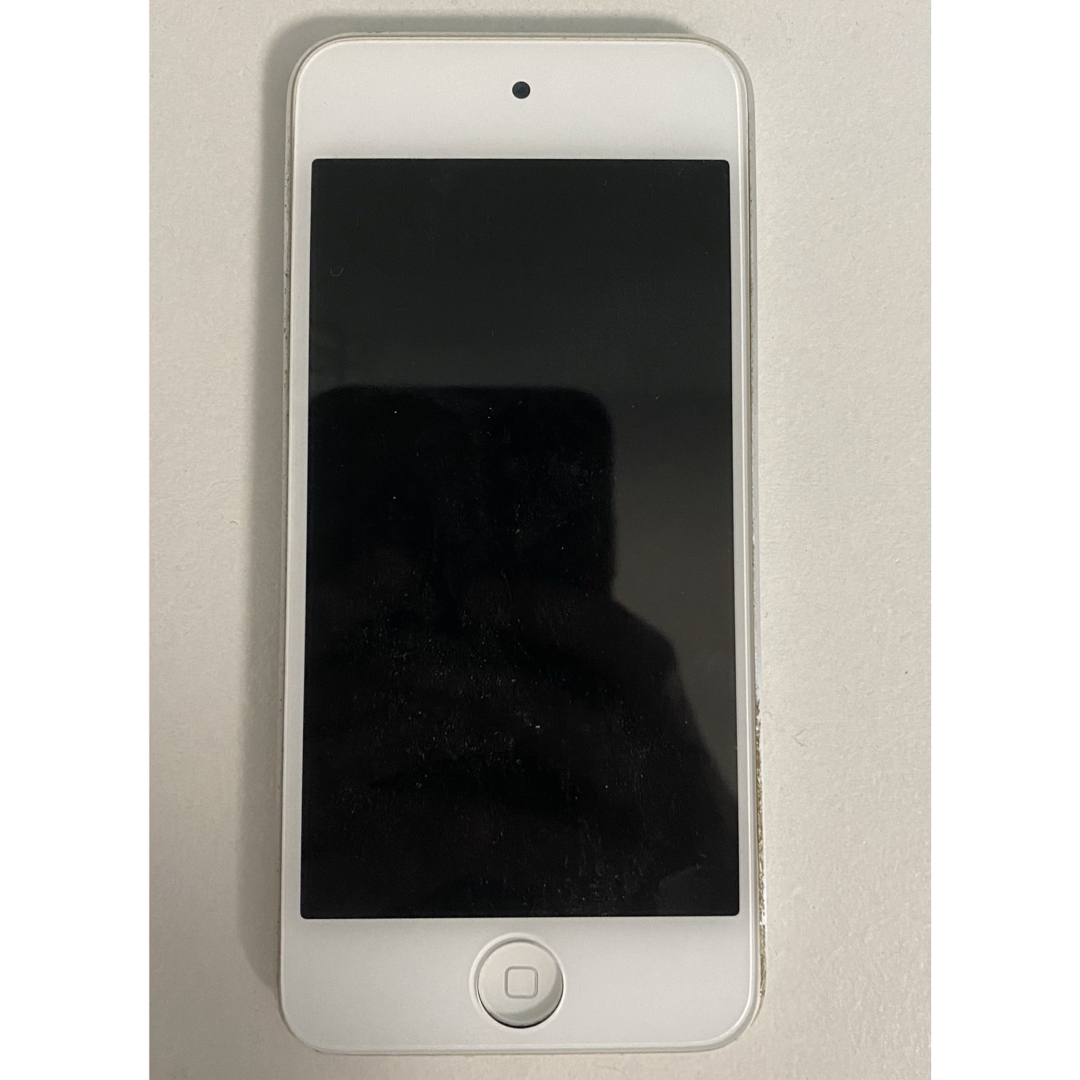 Apple(アップル)のApple iPod touch アイポッドタッチ 第5世代 ジャンク品  スマホ/家電/カメラのオーディオ機器(ポータブルプレーヤー)の商品写真