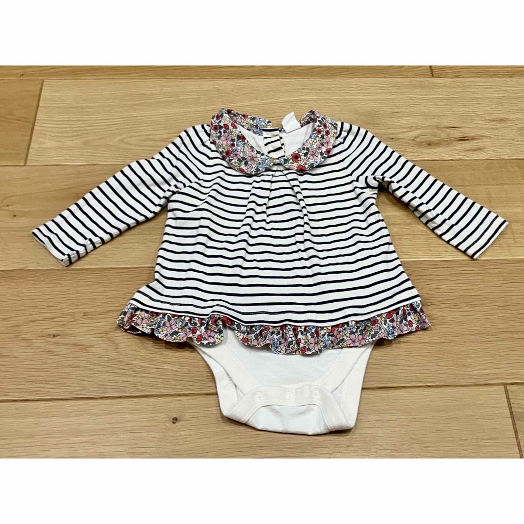 babyGAP ロンパース キッズ/ベビー/マタニティのベビー服(~85cm)(ロンパース)の商品写真