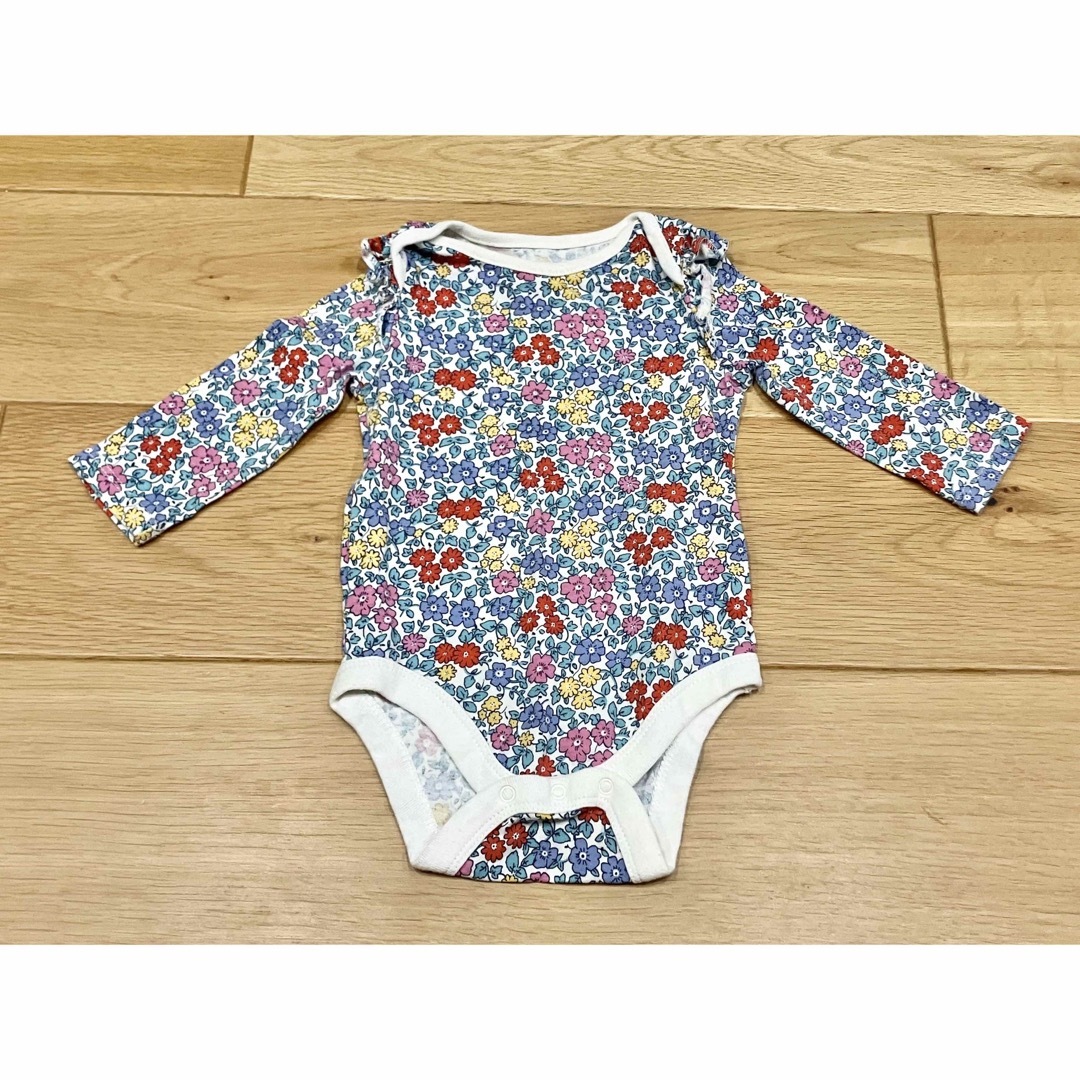 babyGAP ロンパース キッズ/ベビー/マタニティのベビー服(~85cm)(ロンパース)の商品写真