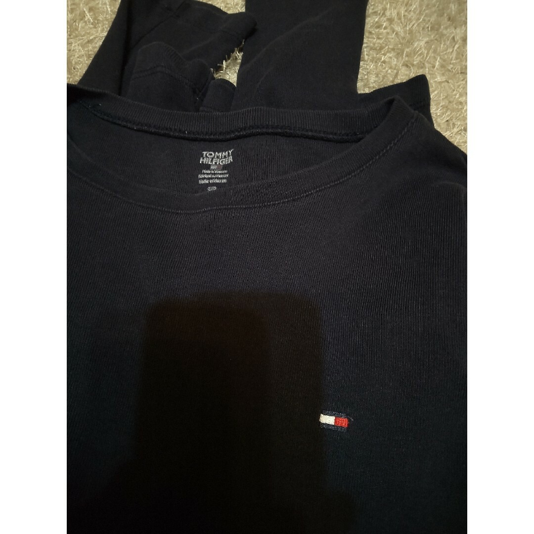 TOMMY HILFIGER(トミーヒルフィガー)のトミーヒルフィガー　３枚 レディースのトップス(Tシャツ(半袖/袖なし))の商品写真