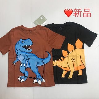 エイチアンドエム(H&M)の新品✨120-130cm恐竜プリント 半袖Tシャツ二枚セット(Tシャツ/カットソー)