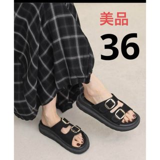 【美品】アパルトモン 【MOHI/ モヒ】 ゴールドバックルサンダル