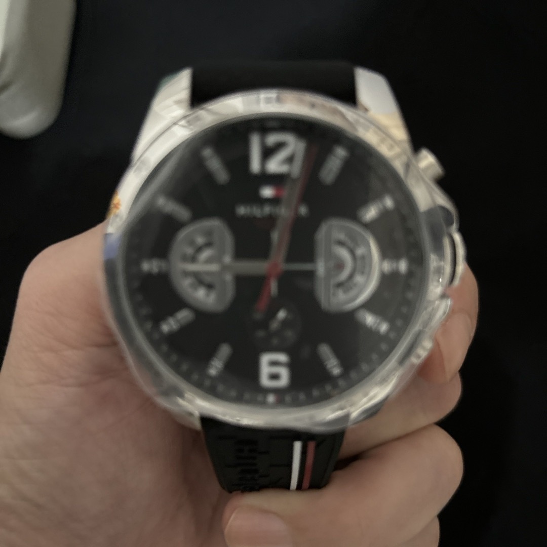 TOMMY HILFIGER メンズの時計(腕時計(デジタル))の商品写真