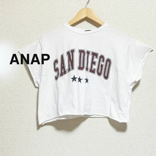 アナップ(ANAP)のANAP アナップ　ショート　tシャツ　カットソー　白　ホワイト　プリント　半袖(Tシャツ(半袖/袖なし))