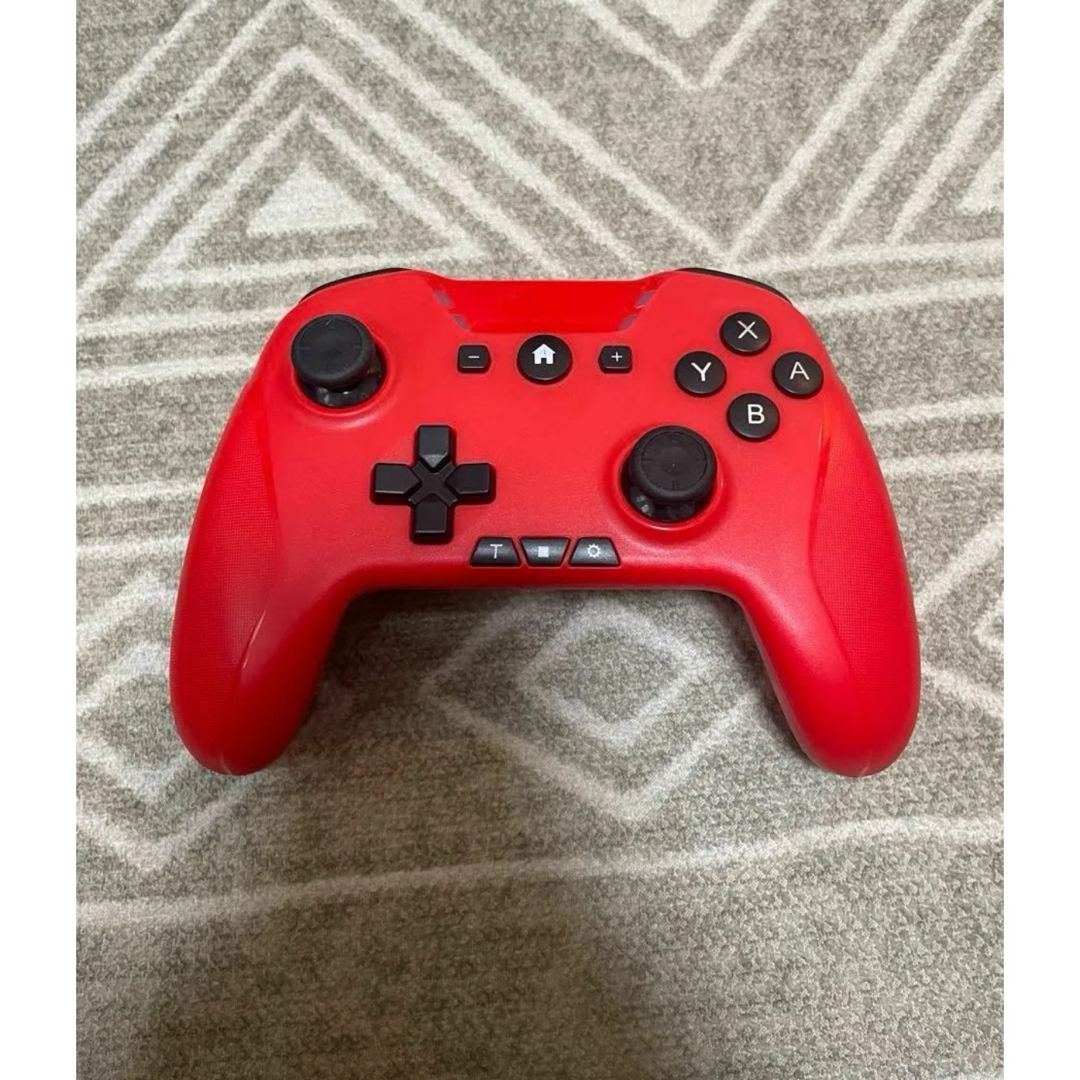 Nintendo Switch - New Design ワイヤレスコントローラー 赤 Nintendo Switch - New Design ワイヤレスコントローラー 赤
