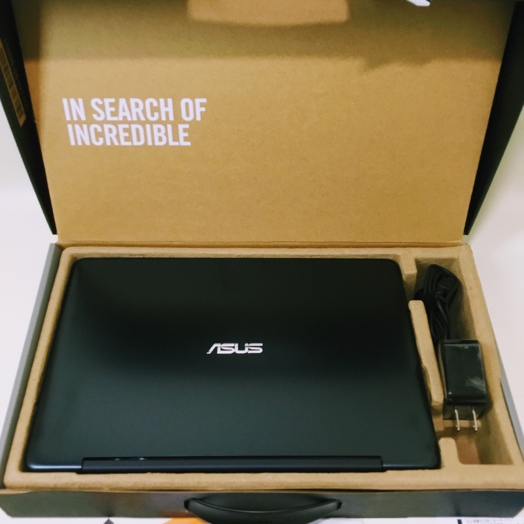 ASUS - 【新品未使用品】ASUS ノートパソコン TP200SAー3050の ASUS - 【新品未使用品】ASUS ノートパソコン TP200SAー3050の