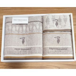 Trussardi - トラサルディ　TRUSSARDI　タオル３枚セット　箱無し　未使用品