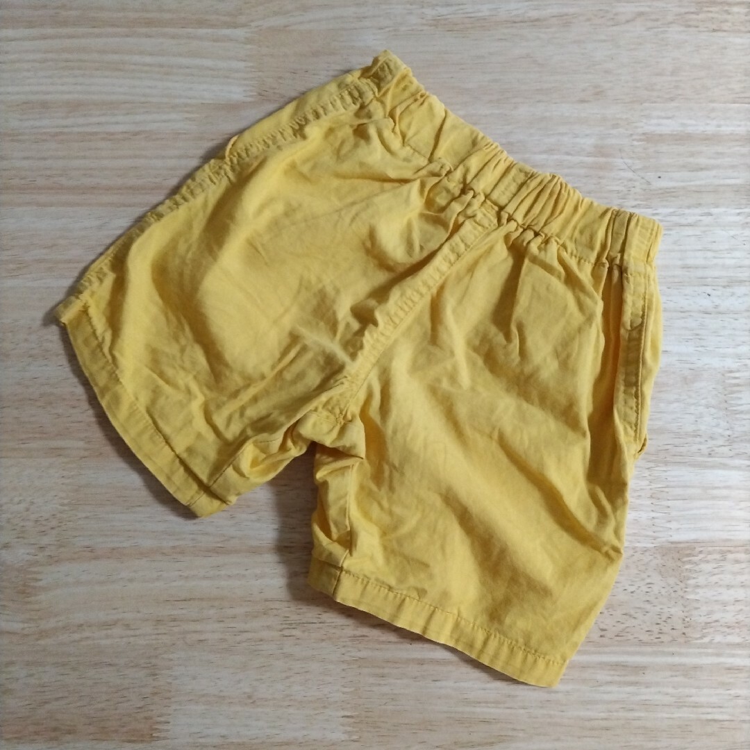 ショートパンツ　100 黄色 キッズ/ベビー/マタニティのキッズ服男の子用(90cm~)(パンツ/スパッツ)の商品写真