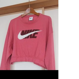 ナイキ(NIKE)の新品タグ付　】人気　ナイキ ショートスウェット 　完売(トレーナー/スウェット)