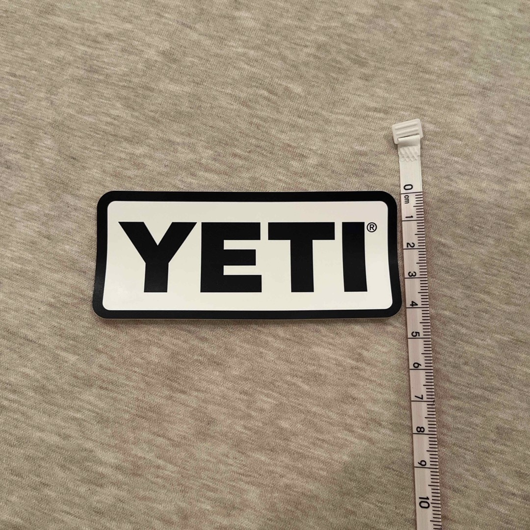 YETI ステッカー 自動車/バイクの自動車(車外アクセサリ)の商品写真