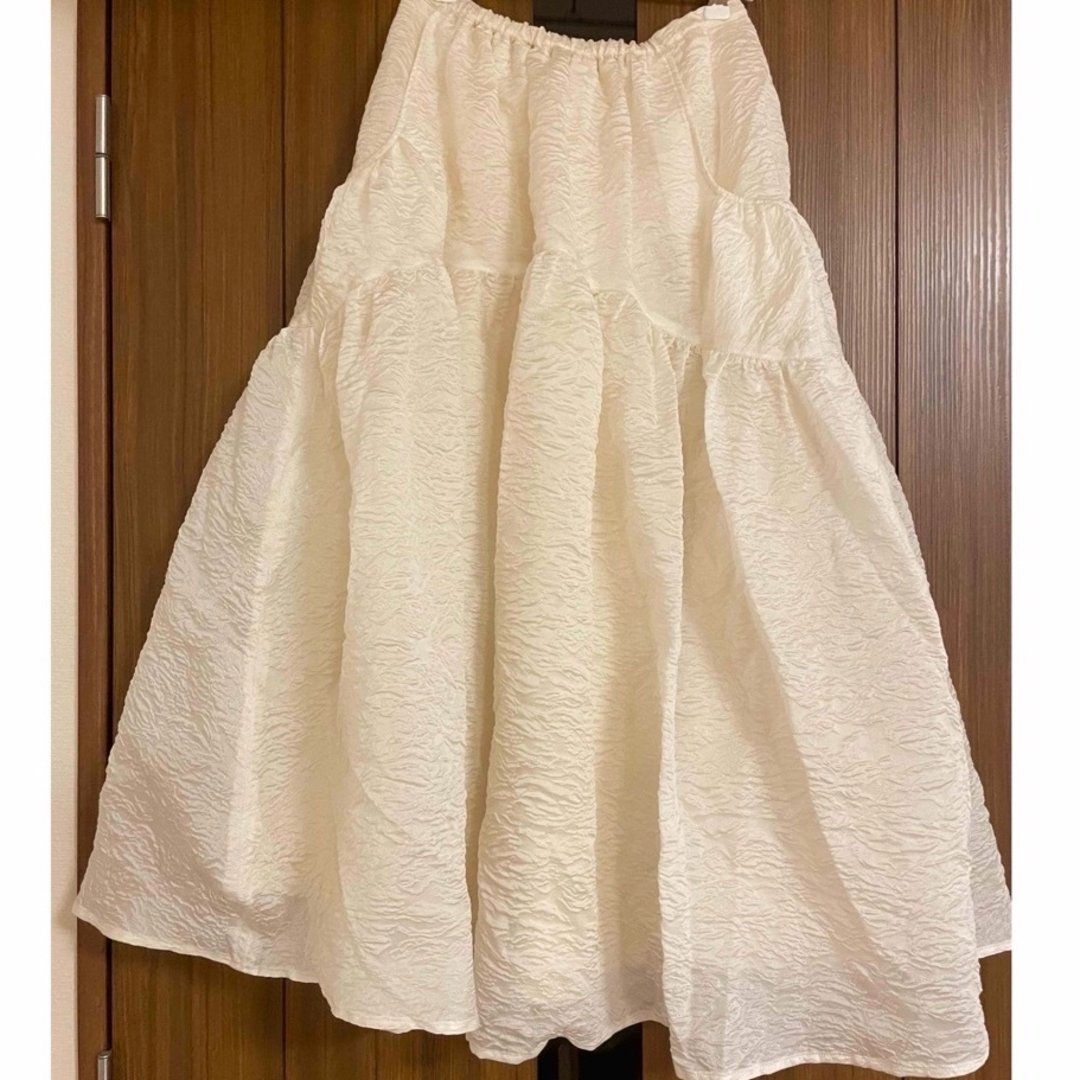 Mila Owen(ミラオーウェン)の MilaOwen ミラ オーウェン　ウエストゴムボリュームスカート レディースのスカート(ロングスカート)の商品写真