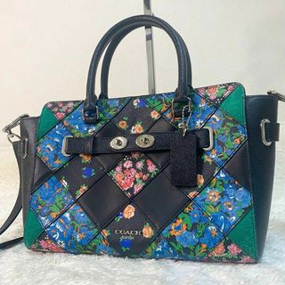 コーチ(COACH)の【未使用級】　コーチ　スワッガー　パッチワーク　ショルダーバッグ　2way(ショルダーバッグ)