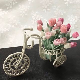 チューリップのミニチュア自転車🌷(インテリア雑貨)