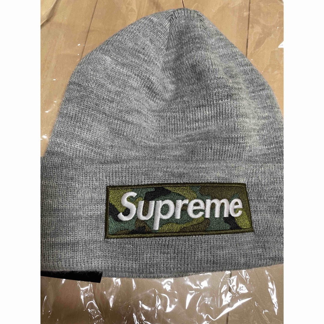 Supreme(シュプリーム)のSupreme NewEraBoxLogoBeanie"HeatherGrey" メンズの帽子(ニット帽/ビーニー)の商品写真