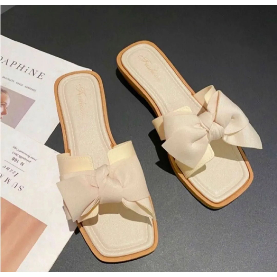 リボン　サンダル  レディース Lサイズ　24〜25cm 白りぼん かわいい レディースの靴/シューズ(サンダル)の商品写真
