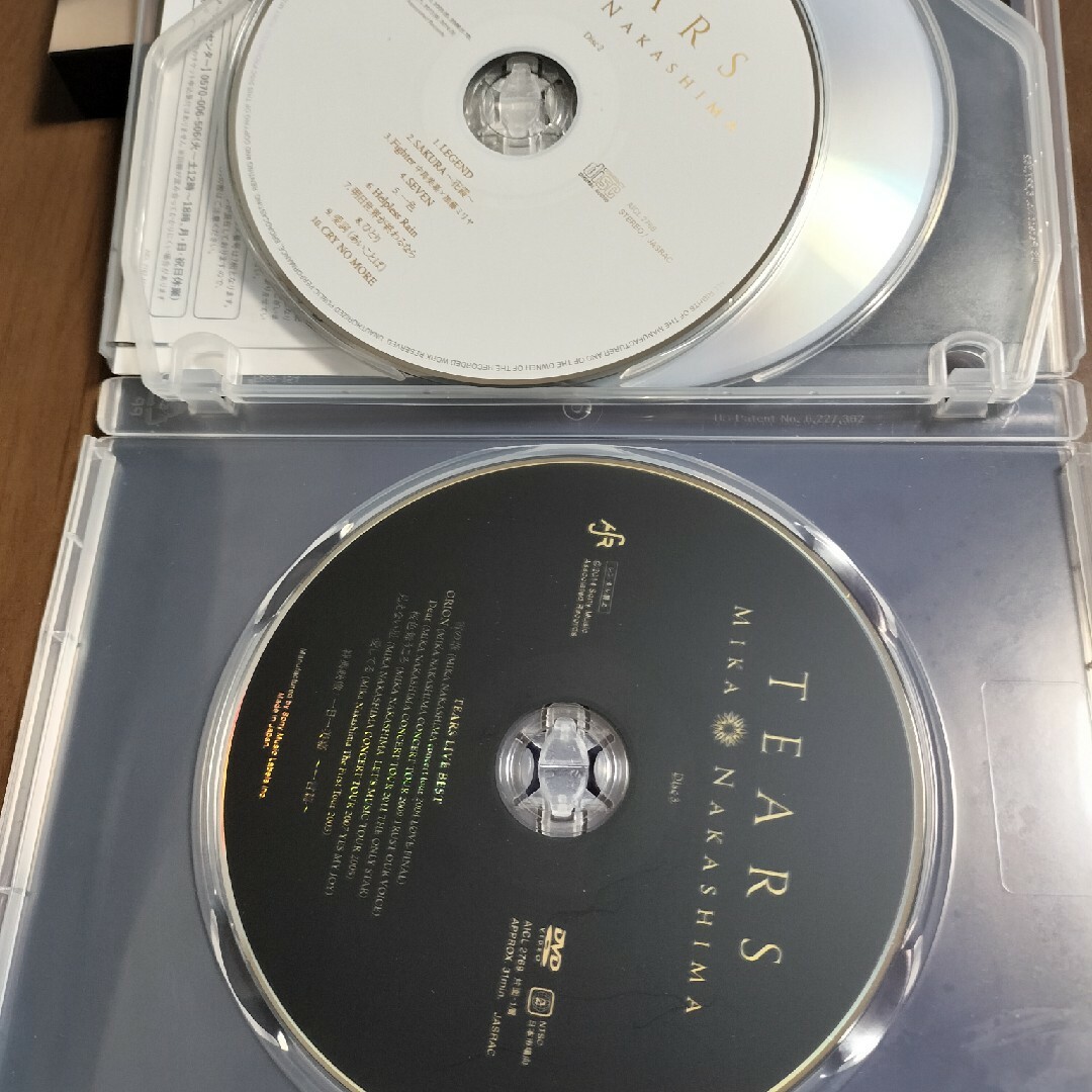 中島美嘉 「TEARS（ALL SINGLES BEST）（初回生産限定盤） エンタメ/ホビーのCD(ポップス/ロック(邦楽))の商品写真