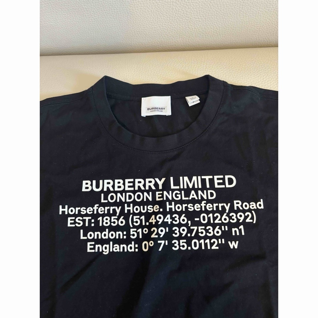 バーバリー Burberry Tシャツ 極美品 バーバリー Burberry Tシャツ 極美品