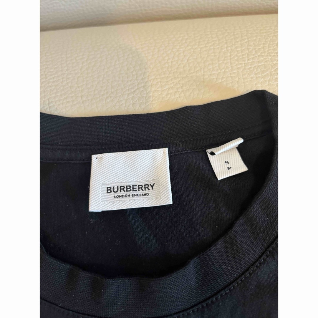 バーバリー Burberry Tシャツ 極美品 バーバリー Burberry Tシャツ 極美品