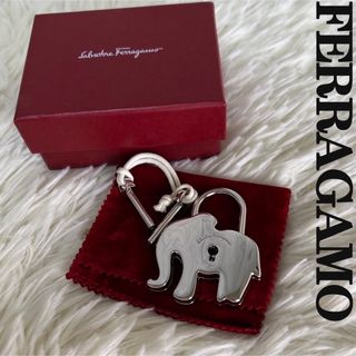 フェラガモ(Ferragamo)の希少♡極美品♡フェラガモ ガンチーニ キー エレファント カデナ チャーム(チャーム)