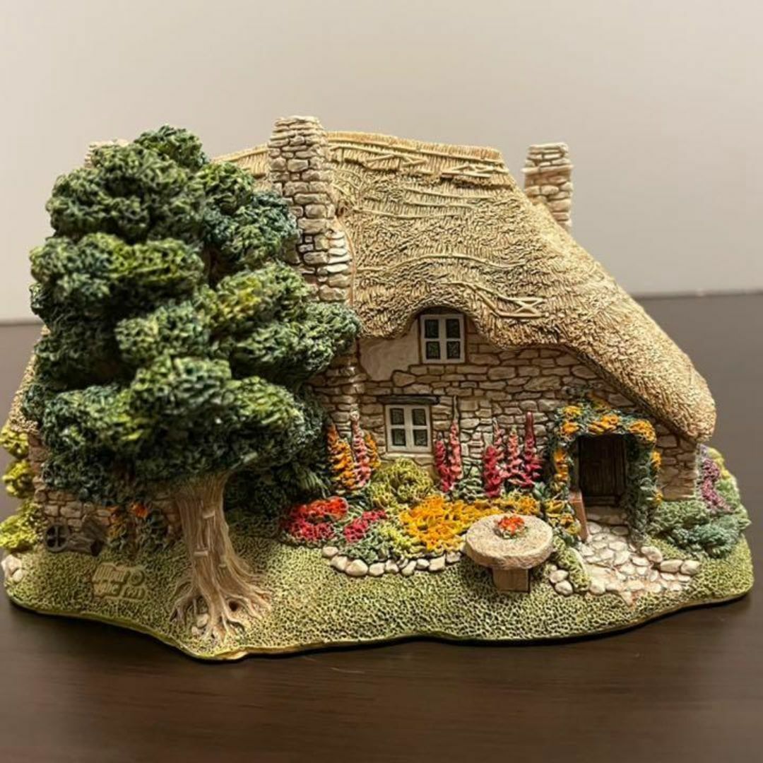 素敵】Lilliput Lane/ OLD MOTHER HUBBARD'S 素敵】Lilliput Lane/ OLD MOTHER HUBBARD'S