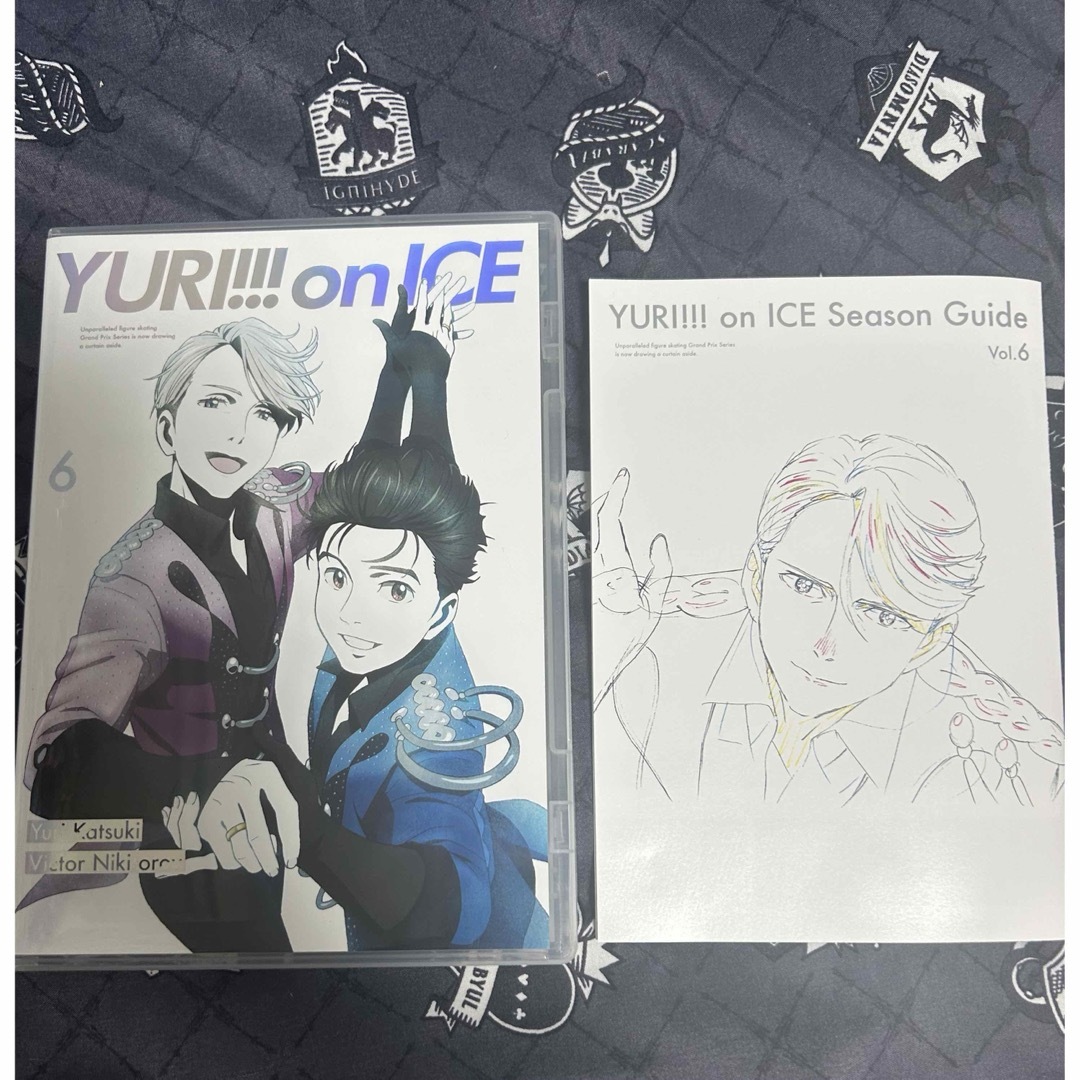 ユーリ!!! on ICE 6 ブルーレイ 全巻 6巻 エキシ BluRay エンタメ/ホビーの漫画(全巻セット)の商品写真