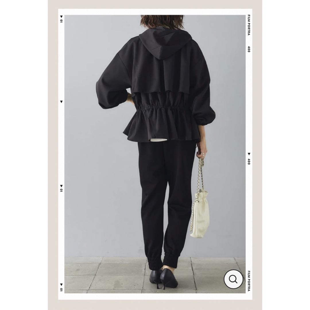 人気　裾フリル　フードジップブルゾン　黒　frene レディースのジャケット/アウター(ブルゾン)の商品写真