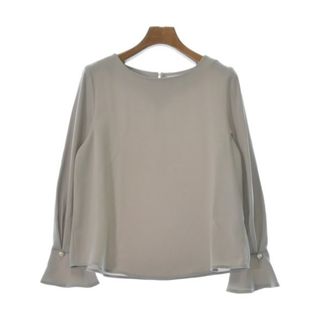 ナチュラルビューティーベーシック(NATURAL BEAUTY BASIC)のNATURAL BEAUTY BASIC ブラウス S グレー系 【古着】【中古】(シャツ/ブラウス(長袖/七分))