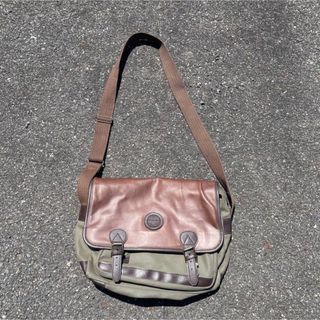 ヴィンテージ(VINTAGE)のvintage y2kショルダーバッグ　ミリタリーバッグ(ショルダーバッグ)