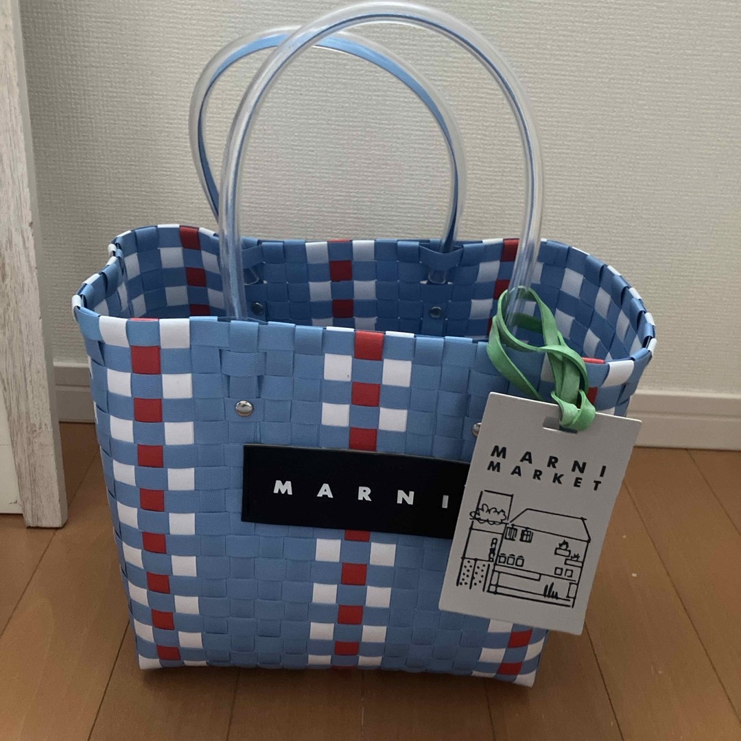 マルニ マルニ