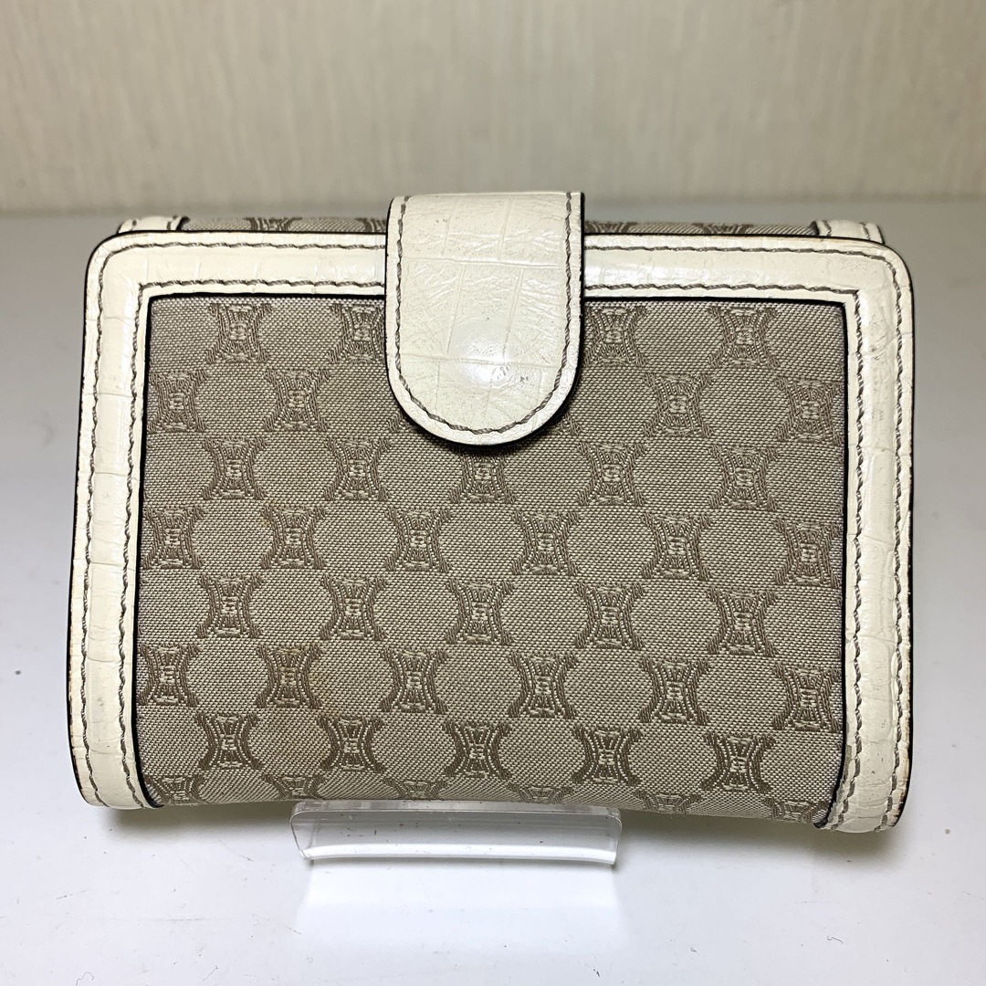 celine(セリーヌ)のＭ　CELINE マカダム 折り財布 美品 レディースのファッション小物(財布)の商品写真