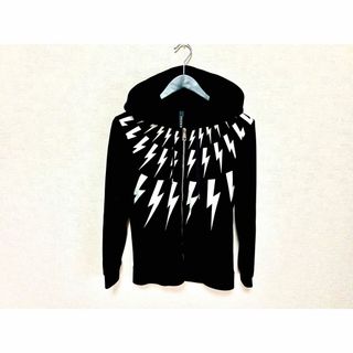 NEIL BARRETT(パーカー)のフリマアイテム一覧 NEIL BARRETT(パーカー)のフリマアイテム一覧