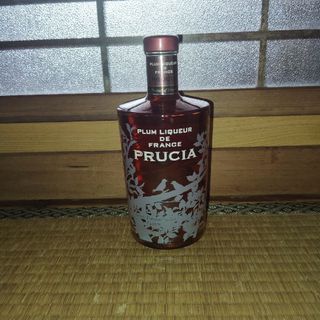 サントリー(サントリー)のプルシア　リキュール　700ml　15%(リキュール/果実酒)