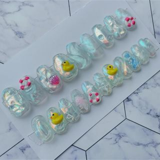 559.（全サイズ現品販売）ぷっくり♡あひる×海水浴ネイルチップ