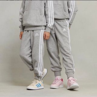 アディダス(adidas)の【新品】adidas 140cm パンツ キッズ レギュラーフィット(パンツ/スパッツ)