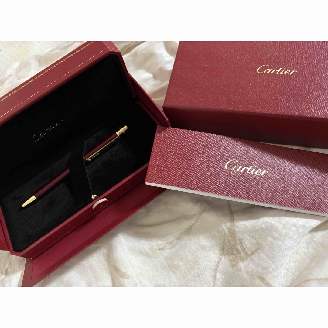 Cartier(カルティエ)の新品未使用 カルティエ ボールペン インテリア/住まい/日用品の文房具(ペン/マーカー)の商品写真