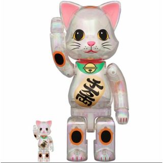 メディコムトイ(MEDICOM TOY)のベアブリック NY@BRICK 招き猫 千万両 透明メッキ 100％ 400％(その他)