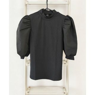 SHEIN - 新品☆パフスリーブ カットソー