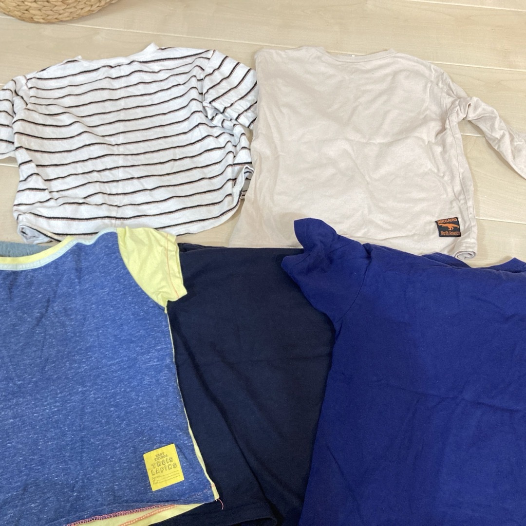 UNIQLO(ユニクロ)の子供服　Tシャツ　120〜130cm   男の子用　まとめ売り キッズ/ベビー/マタニティのキッズ服男の子用(90cm~)(Tシャツ/カットソー)の商品写真