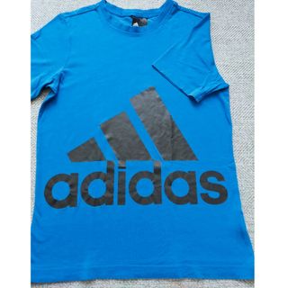 アディダス(adidas)のadidas　Tシャツ　160cm(Tシャツ/カットソー)