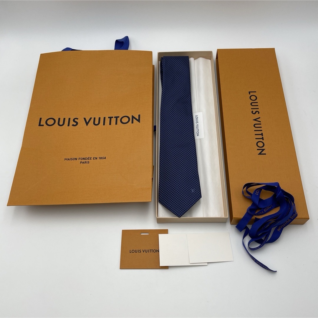 LOUIS VUITTON(ルイヴィトン)の【 新品未使用 】　LOUIS VUITTON  定番 ダミエ柄　ネクタイ メンズのファッション小物(ネクタイ)の商品写真