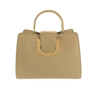 Salvatore Ferragamo - SalvatoreFerragamo(サルバトーレフェラガモ) ハンドバッグ美品  タリア ベージュ レザー